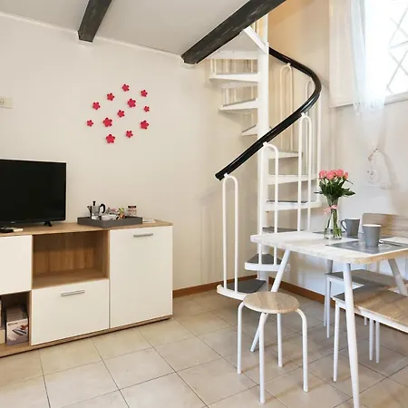 Romantico Oltrarno - Sweet Dreams In Apartment Florence