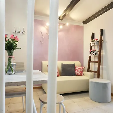 Romantico Oltrarno - Sweet Dreams In Apartment *